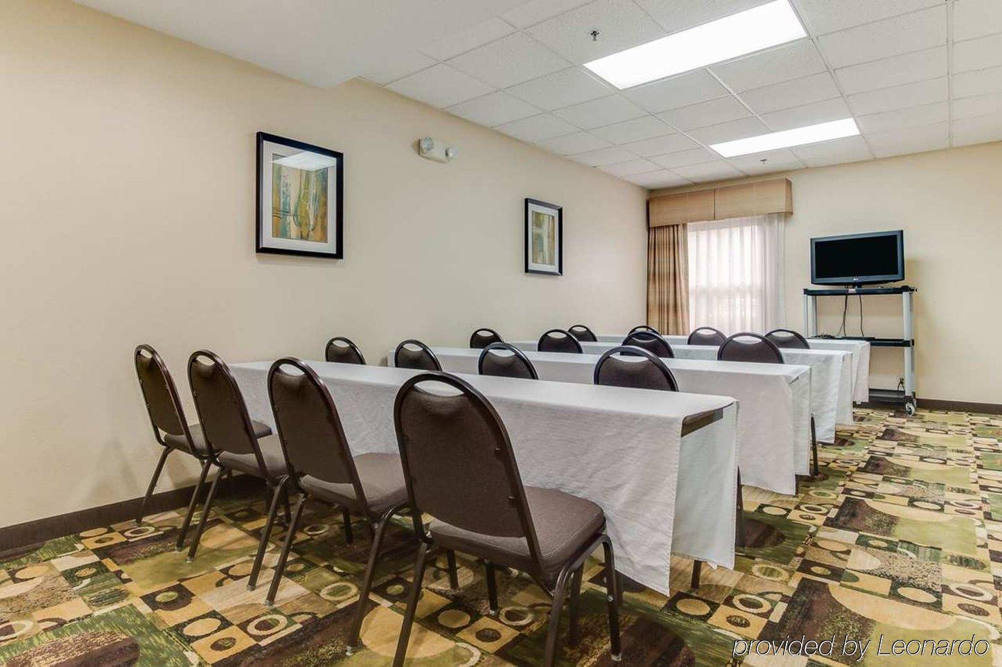 Hampton Inn Dickson Bagian luar foto