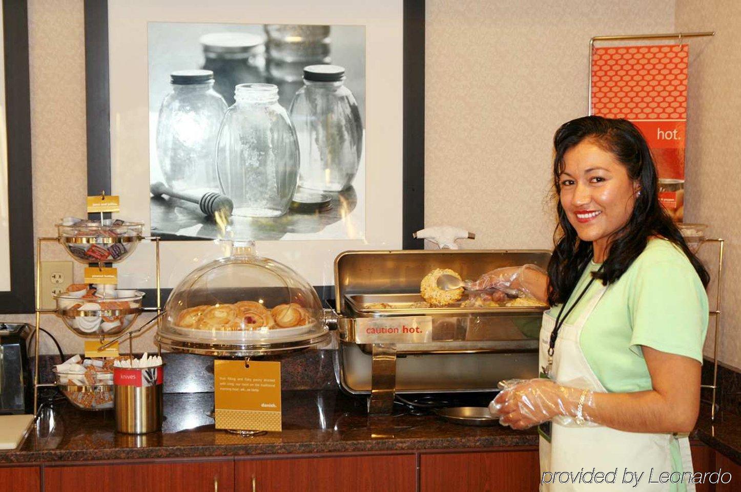 Hampton Inn Dickson Restoran foto